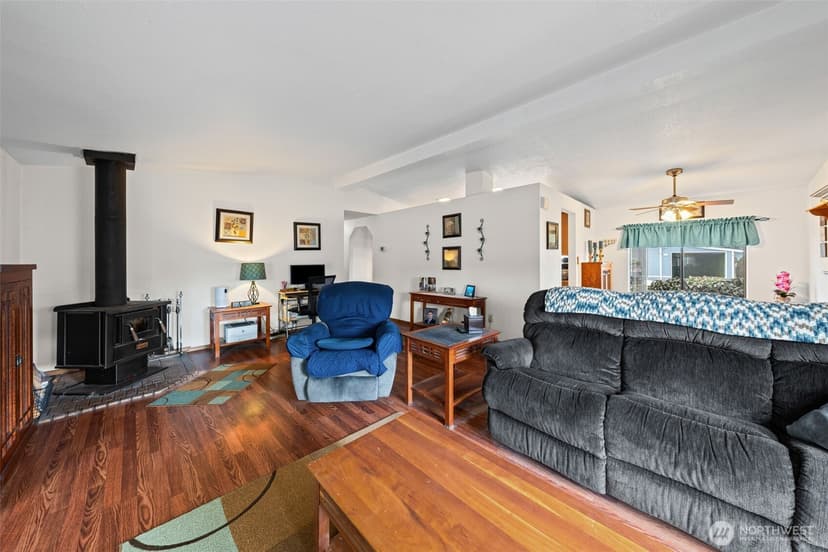 Property photo for 1402 22nd Street NE #424, Auburn photo 7