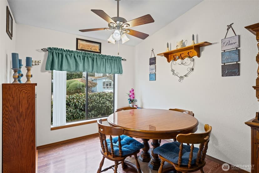 Property photo for 1402 22nd Street NE #424, Auburn photo 13