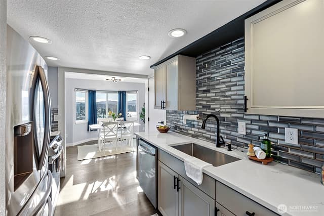 Property photo for 3330 Narrows View Lane NE #201, Bremerton photo 5