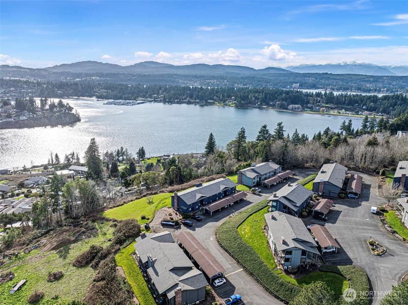 Property photo for 3330 Narrows View Lane NE #201, Bremerton photo 33