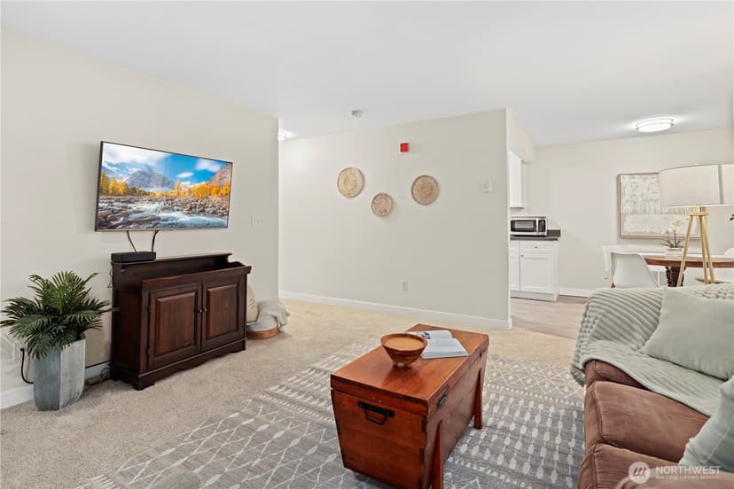Property photo for 16817 Larch Way #E103, Lynnwood photo 7