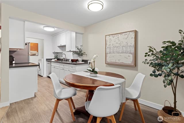 Property photo for 16817 Larch Way #E103, Lynnwood photo 3