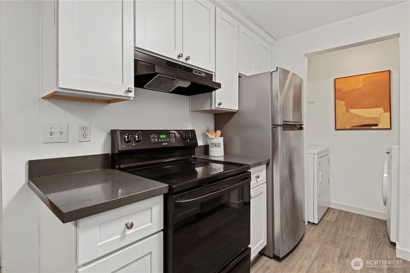 Property photo for 16817 Larch Way #E103, Lynnwood photo 5