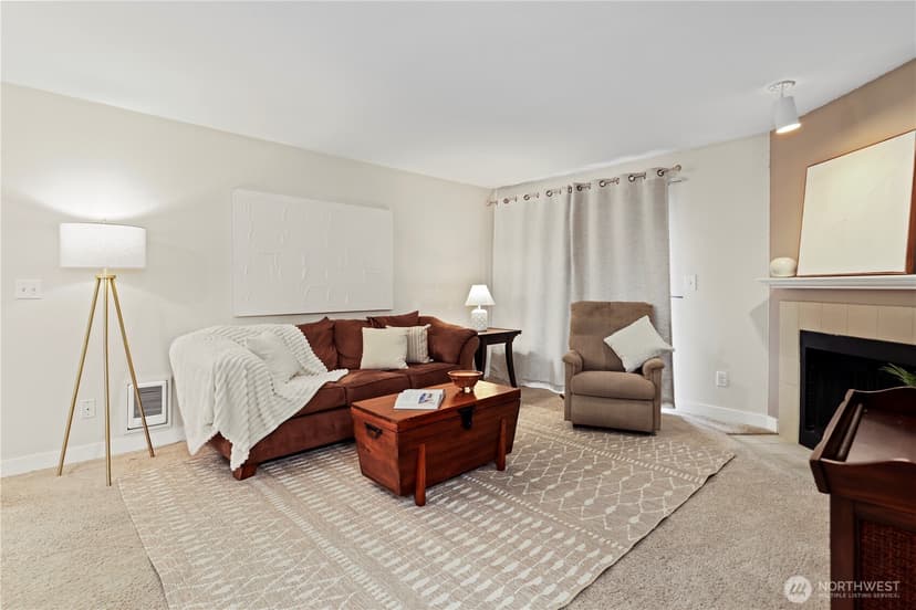 Property photo for 16817 Larch Way #E103, Lynnwood photo 10