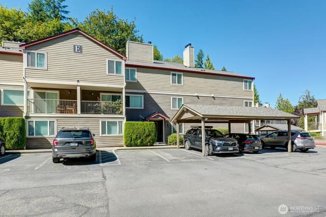 Property photo for 700 Front Street S #E 103, Issaquah photo 3