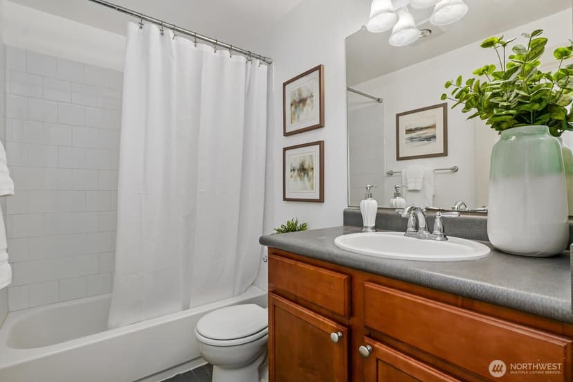 Property photo for 700 Front Street S #E 103, Issaquah photo 10