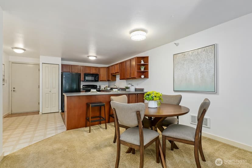 Property photo for 700 Front Street S #E 103, Issaquah photo 7