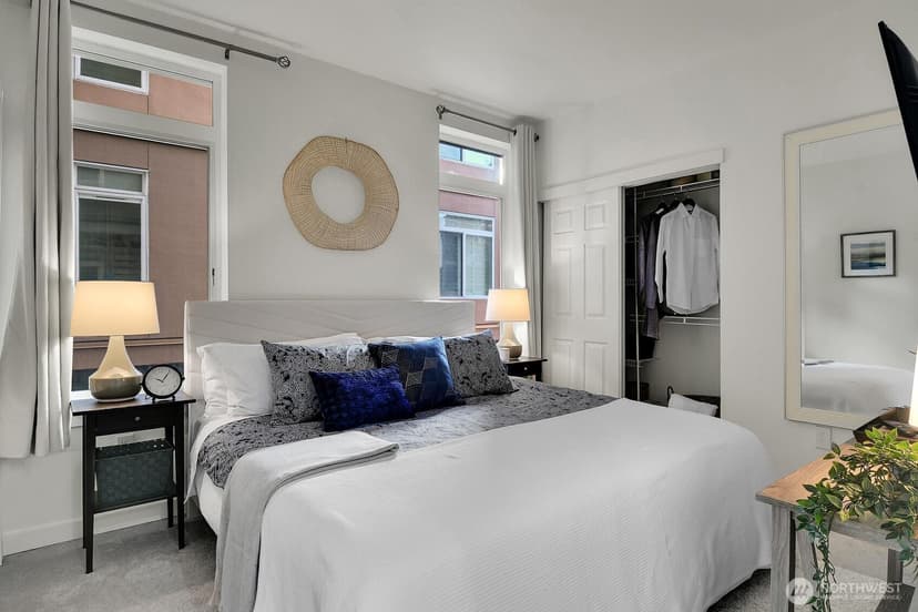 Property photo for 2414 1st Avenue #321, Seattle photo 20
