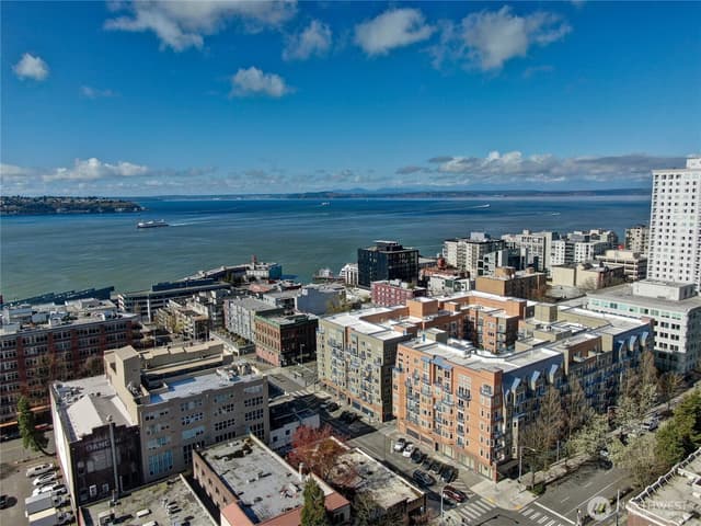 Property photo for 2414 1st Avenue #321, Seattle
