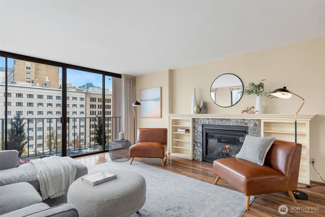Property photo for 1120 8th Avenue #1003, Seattle photo 5