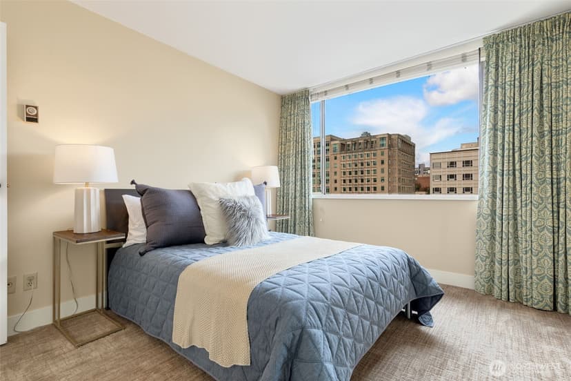 Property photo for 1120 8th Avenue #1003, Seattle photo 12