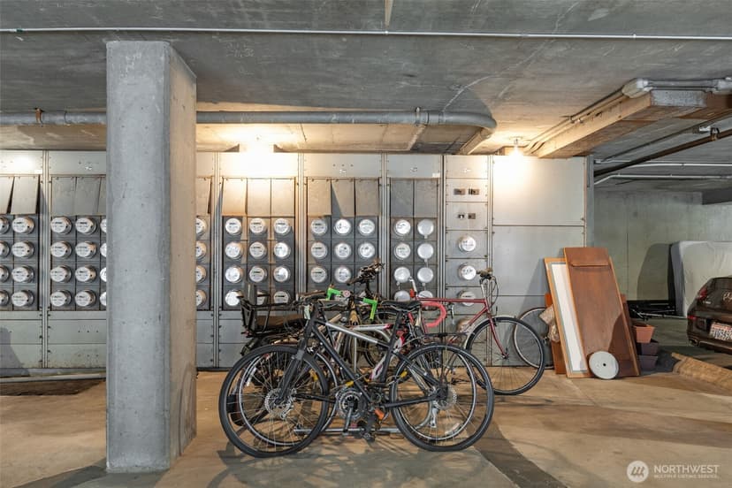 Property photo for 1120 8th Avenue #1003, Seattle photo 30