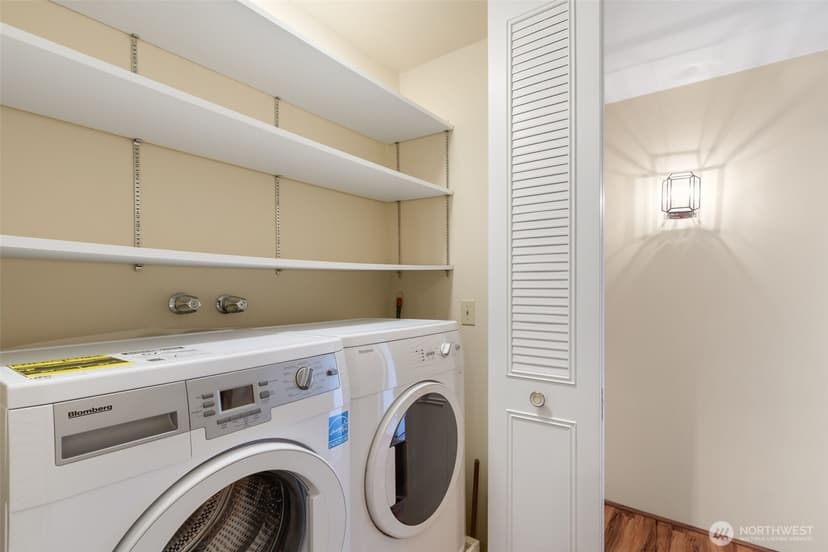 Property photo for 1120 8th Avenue #1003, Seattle photo 19