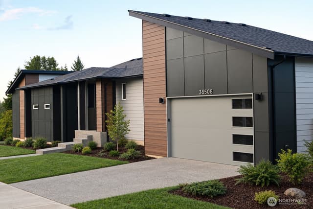 Property photo for 36508 SW 3rd Place #2, Federal Way photo 2