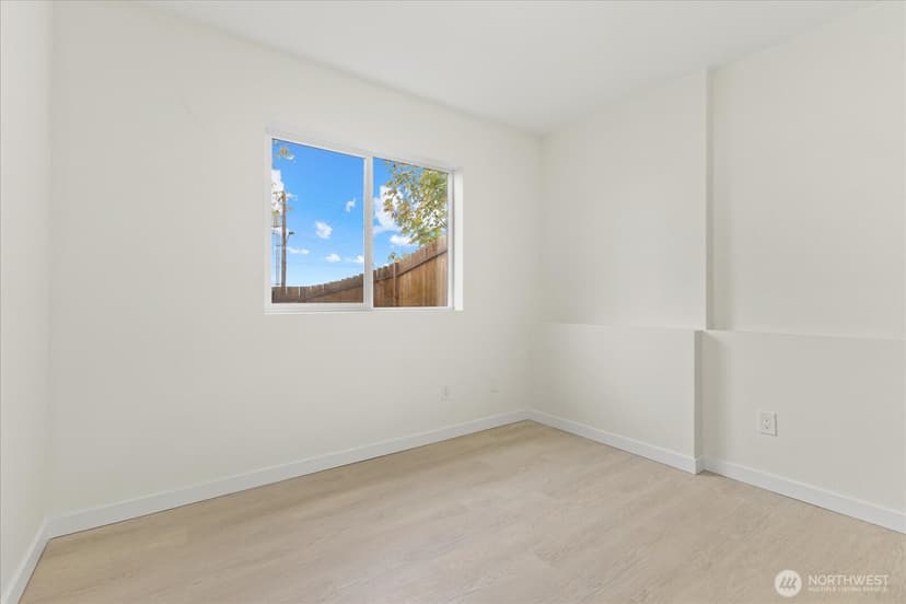 Property photo for 422 E Titus, Kent photo 21