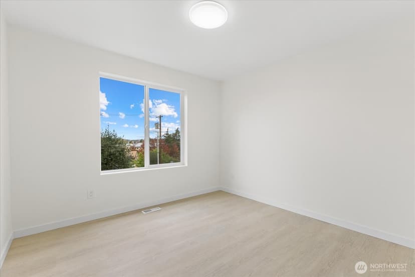 Property photo for 422 E Titus, Kent photo 14