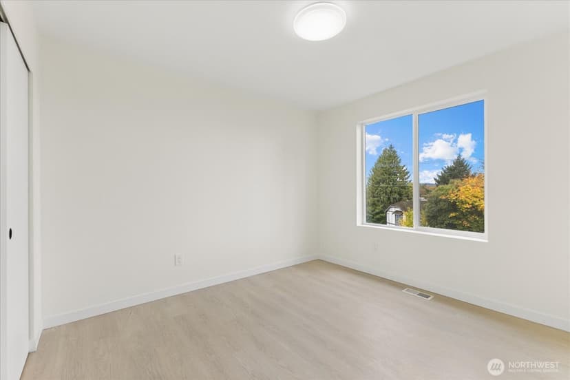 Property photo for 422 E Titus, Kent photo 15