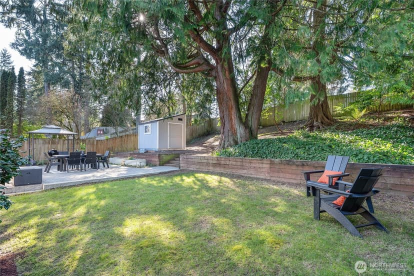 Property photo for 18709 12th Ave NE, Shoreline photo 18
