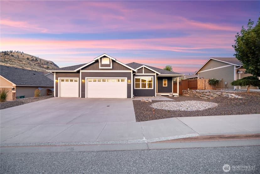 Property photo for 444 Hilltop Place, Chelan photo 38