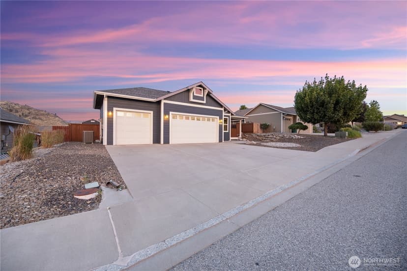 Property photo for 444 Hilltop Place, Chelan photo 39
