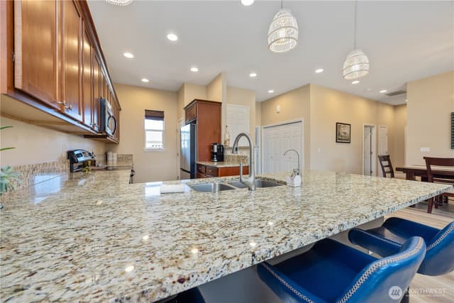 Property photo for 444 Hilltop Place, Chelan photo 5