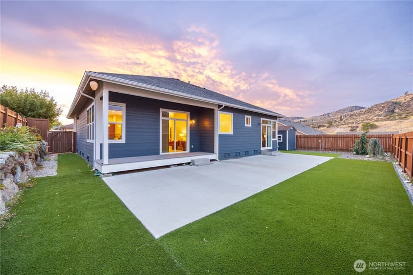 Property photo for 444 Hilltop Place, Chelan photo 12