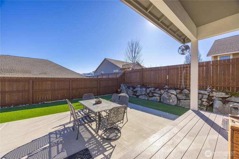 Property photo for 444 Hilltop Place, Chelan photo 11