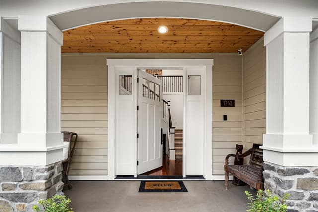 Property photo for 1262 173rd Avenue NE, Bellevue photo 2