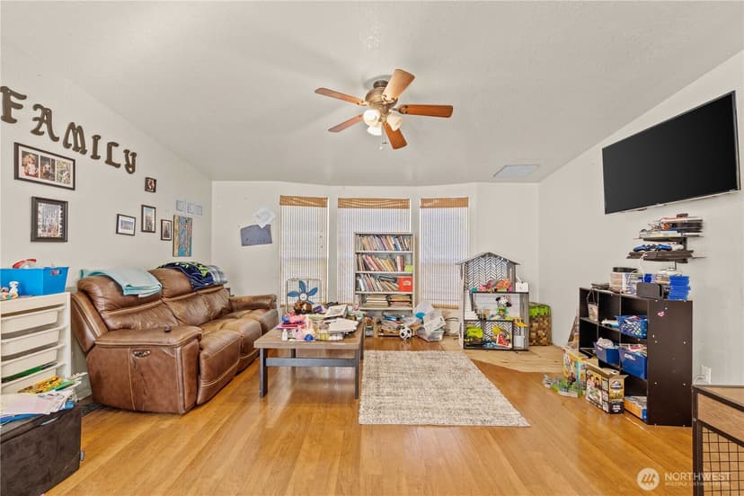 Property photo for 7309 155th Street E #2, Puyallup photo 6