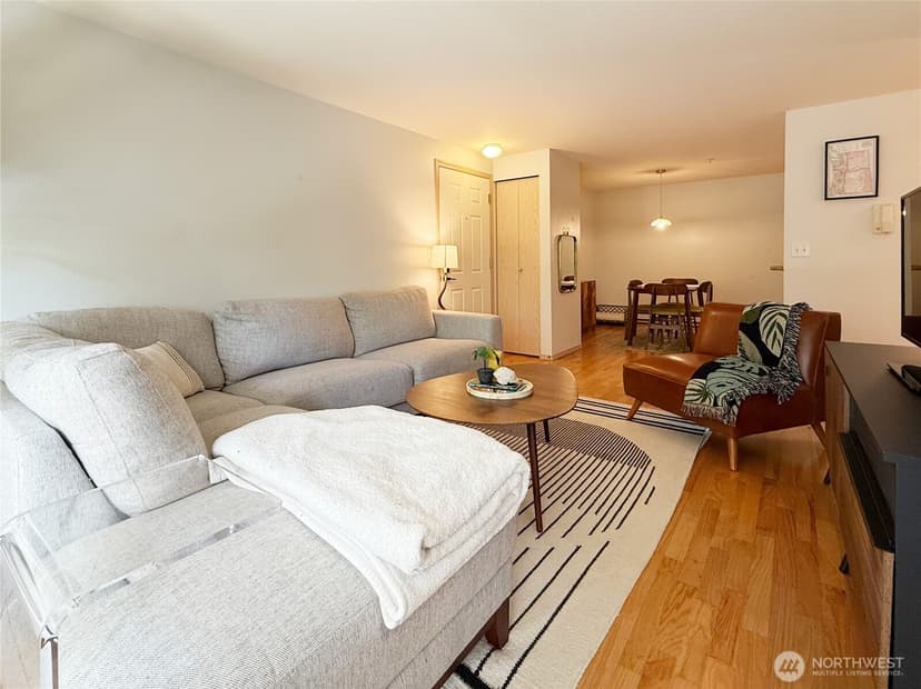 Property photo for 12050 15th Avenue NE #301, Seattle photo 3