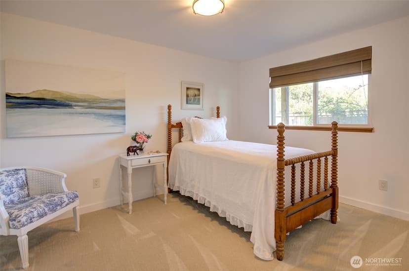 Property photo for 641 Ocean Shores Boulevard SW, Ocean Shores photo 24