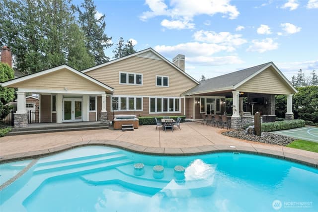 Property photo for 6 Forest Glen Lane SW, Lakewood photo 2