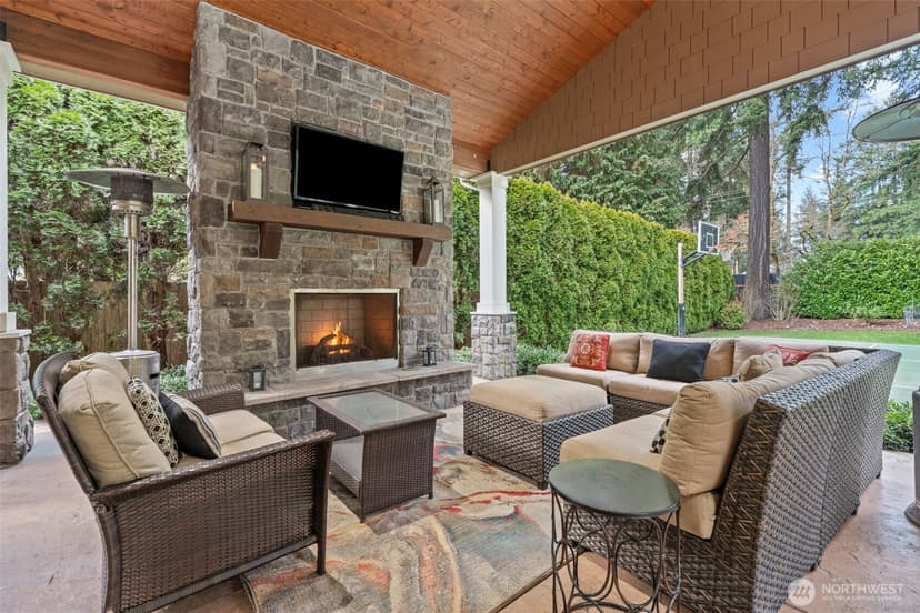 Property photo for 6 Forest Glen Lane SW, Lakewood photo 6