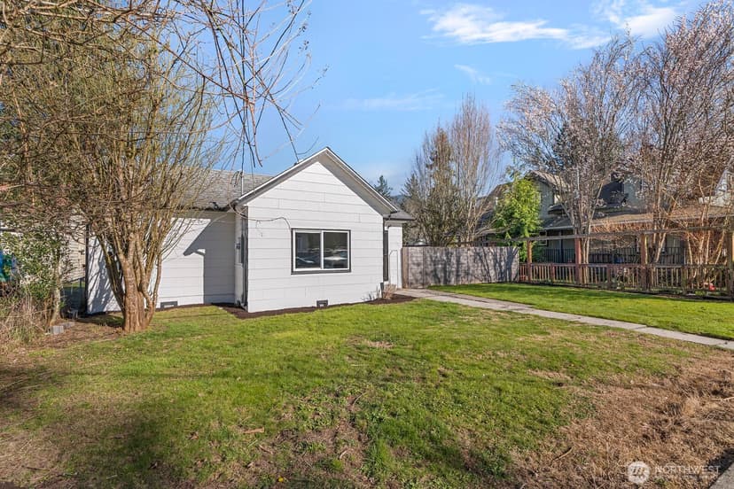 Property photo for 8164 Falls Avenue SE, Snoqualmie photo 25