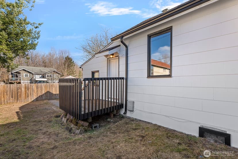 Property photo for 8164 Falls Avenue SE, Snoqualmie photo 19