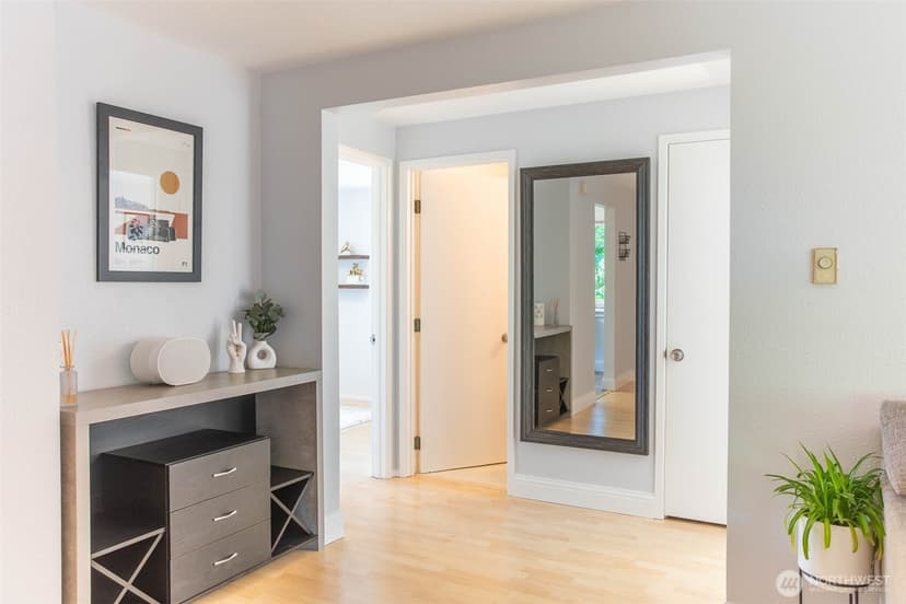 Property photo for 7169 18th Avenue SW, Seattle photo 13