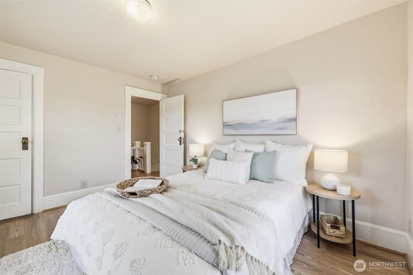 Property photo for 209 W McGraw Street, Seattle photo 16