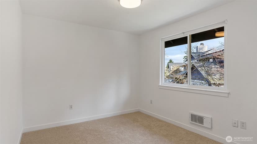 Property photo for 5909 Glenwood Avenue, Everett photo 20