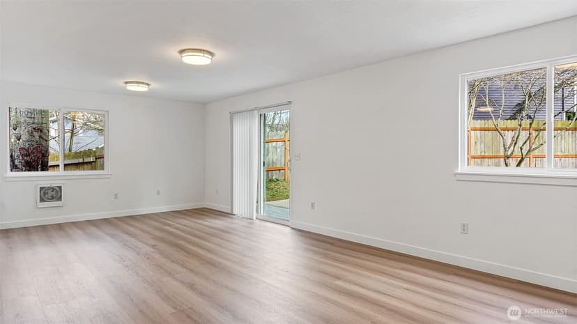 Property photo for 5909 Glenwood Avenue, Everett photo 15