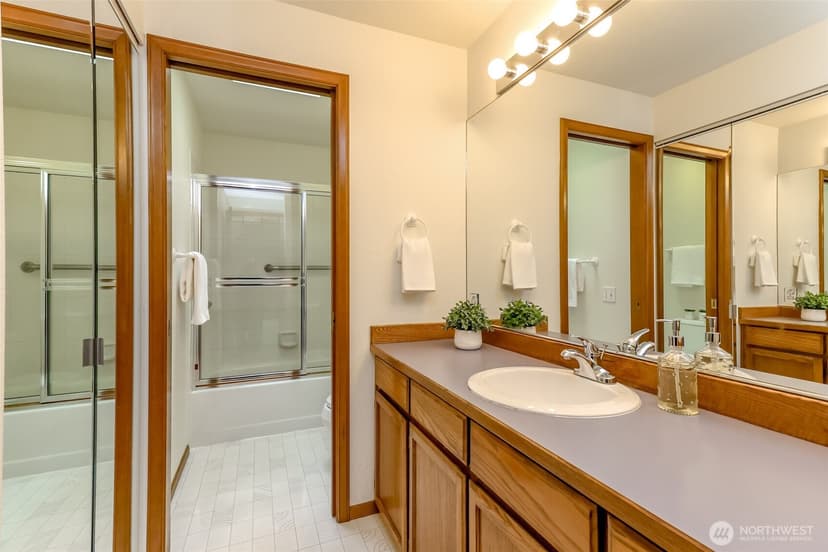 Property photo for 16444 53rd Place S, Tukwila photo 34