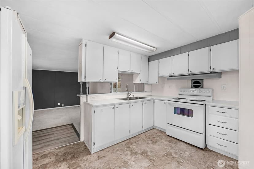 Property photo for 6118 67th Avenue NE #4, Marysville photo 12