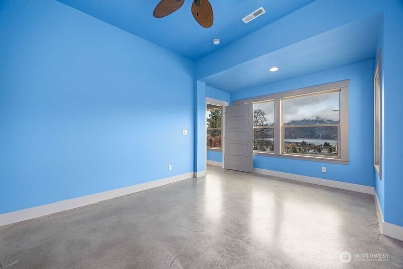 Property photo for 23 Katalpa Lane, Manson photo 20