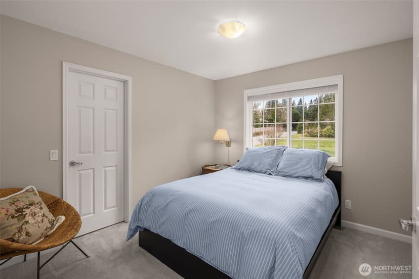 Property photo for 18604 215th Way NE, Woodinville photo 16