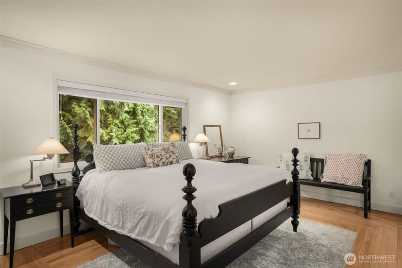 Property photo for 18604 215th Way NE, Woodinville photo 13