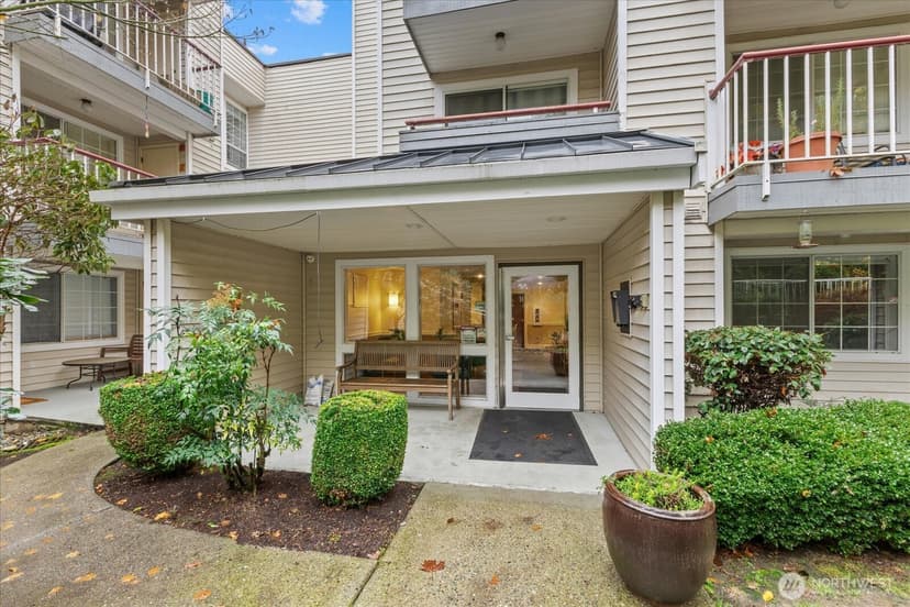Property photo for 132 NE 95th Street #B309, Seattle