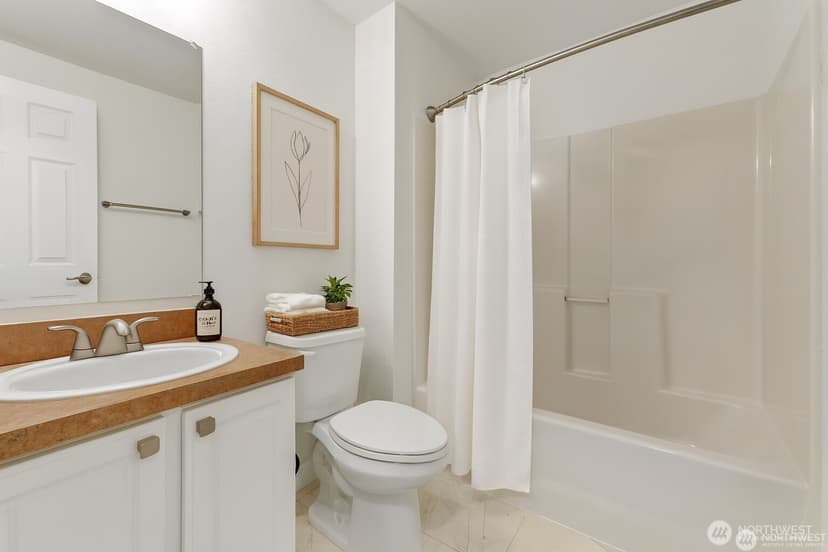 Property photo for 132 NE 95th Street #B309, Seattle photo 9