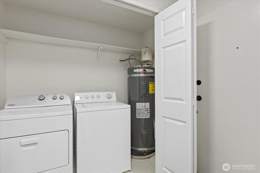 Property photo for 132 NE 95th Street #B309, Seattle photo 26