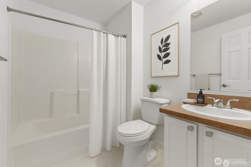 Property photo for 132 NE 95th Street #B309, Seattle photo 11