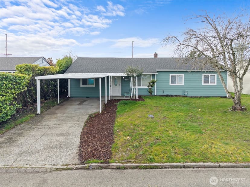 Property photo for 10506 Occident Street SW, Lakewood photo 27