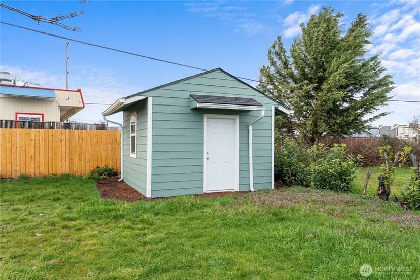 Property photo for 10506 Occident Street SW, Lakewood photo 25
